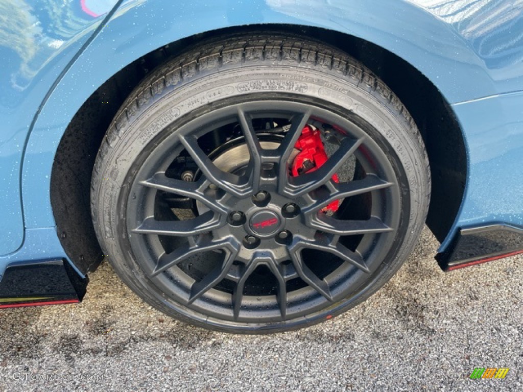 2022 Toyota Camry TRD Wheel Photos