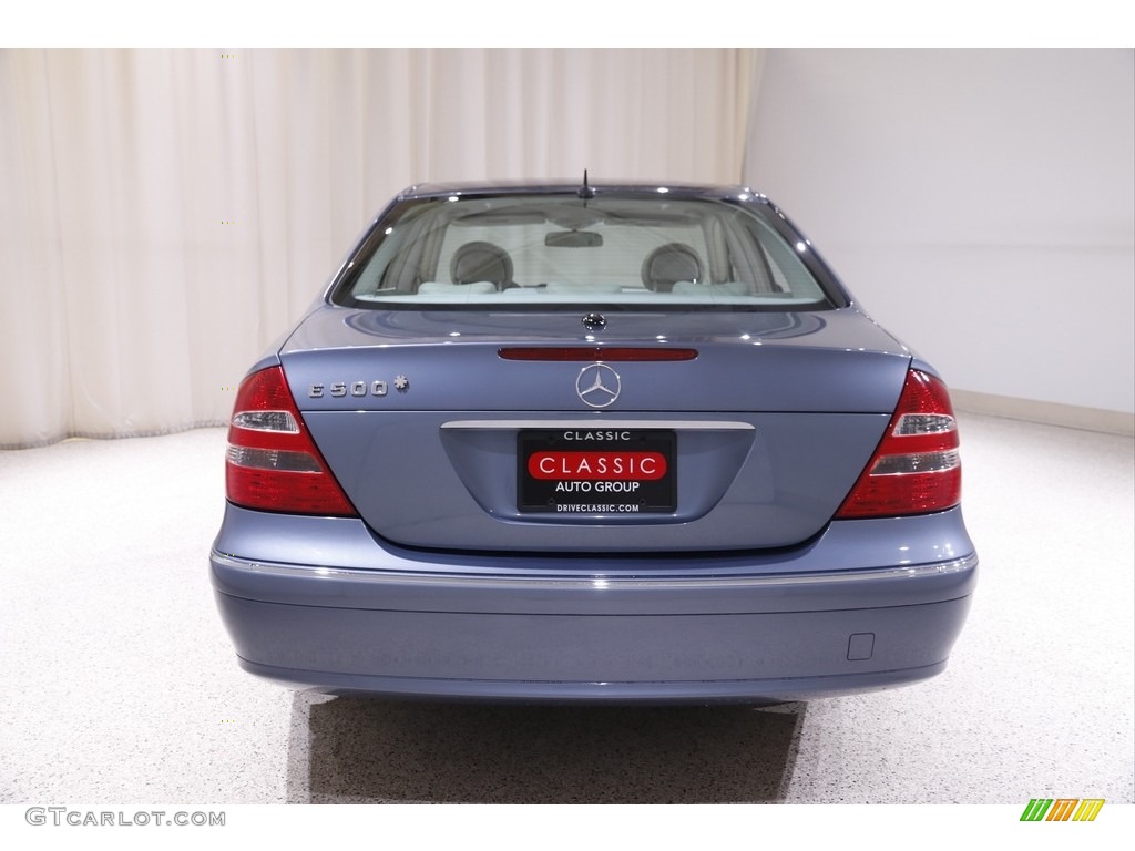 2005 E 500 Sedan - Capri Blue Metallic / Stone photo #19