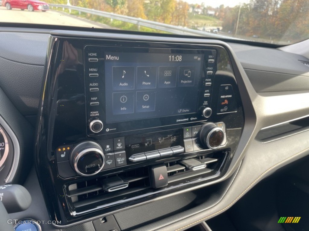 2022 Toyota Highlander Hybrid Bronze Edition AWD Controls Photo #143179507