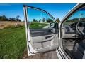 Stone White - Grand Caravan SE Photo No. 20