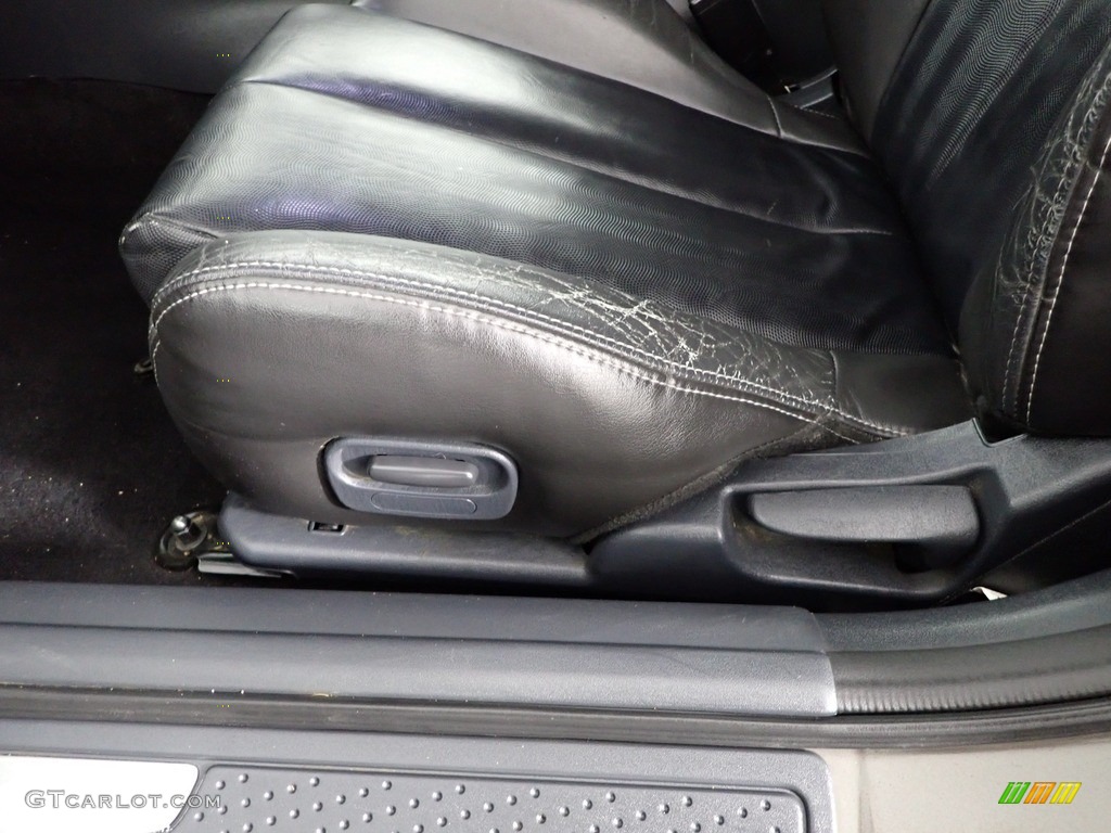 2011 Eclipse GT Coupe - Carbon Pearl / Dark Charcoal photo #19