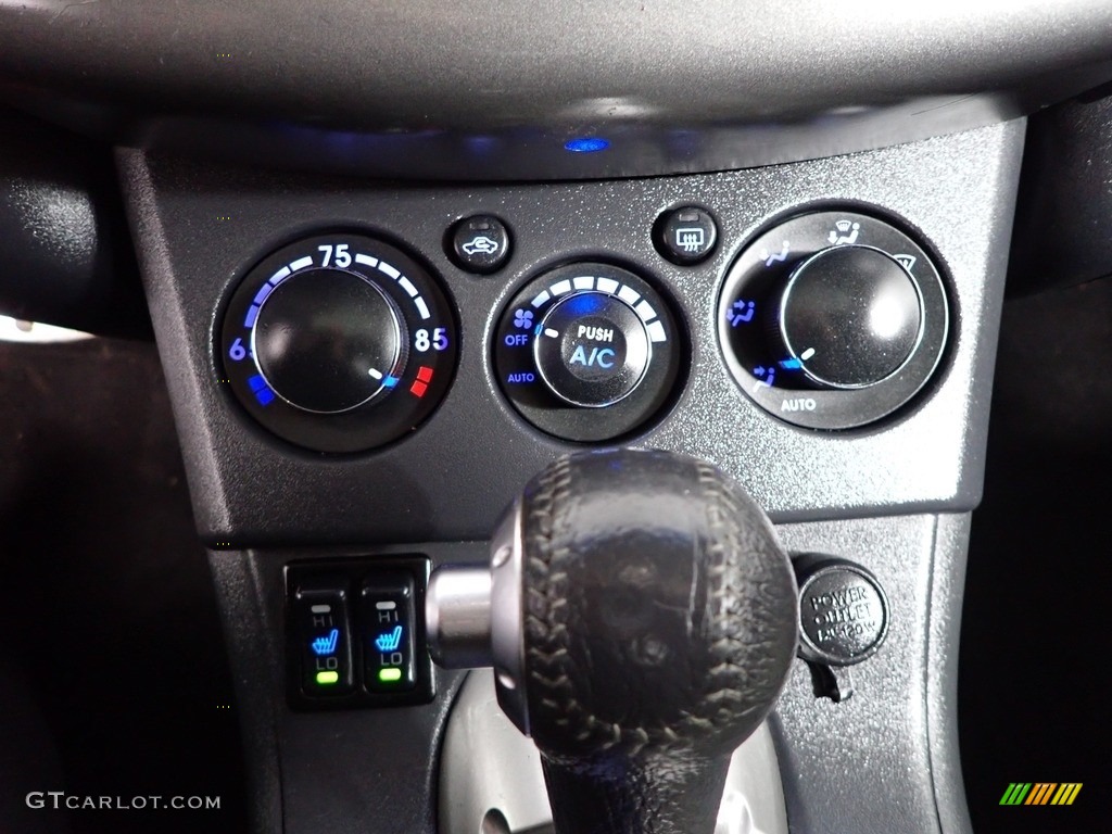 2011 Eclipse GT Coupe - Carbon Pearl / Dark Charcoal photo #25