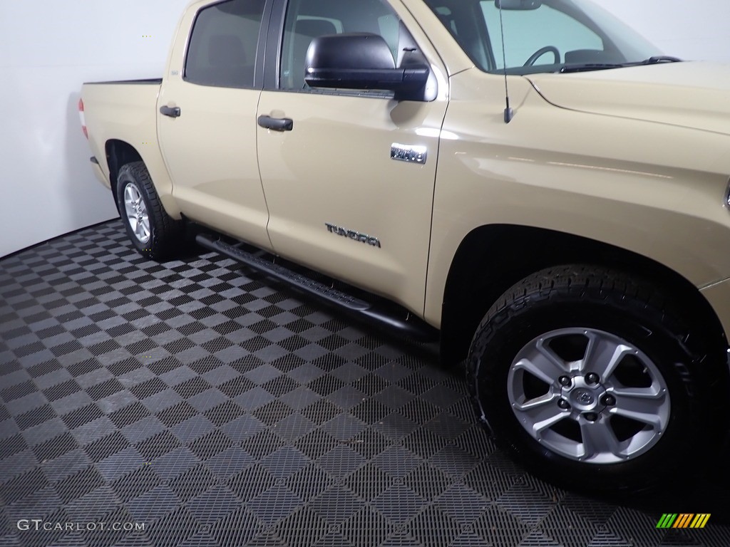 2017 Tundra SR5 CrewMax 4x4 - Quicksand / Black photo #4