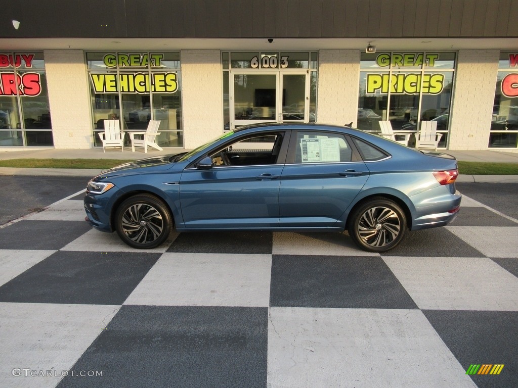 Blue Silk Metallic Volkswagen Jetta