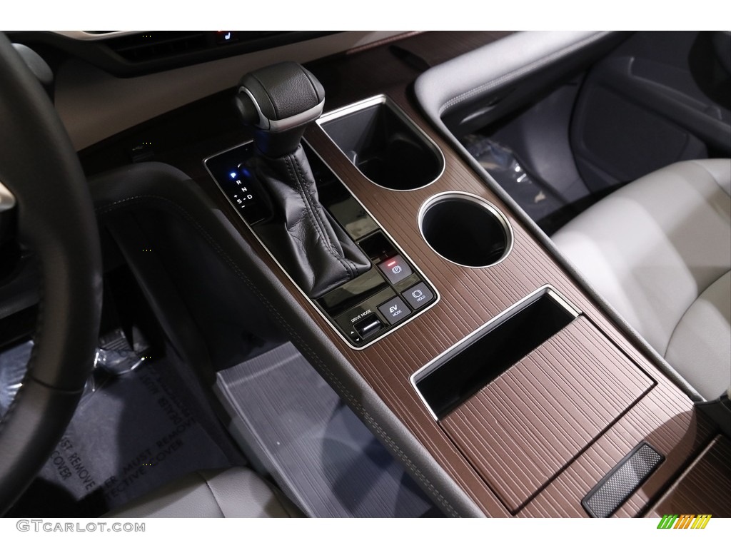 2021 Toyota Sienna XLE AWD Hybrid Transmission Photos