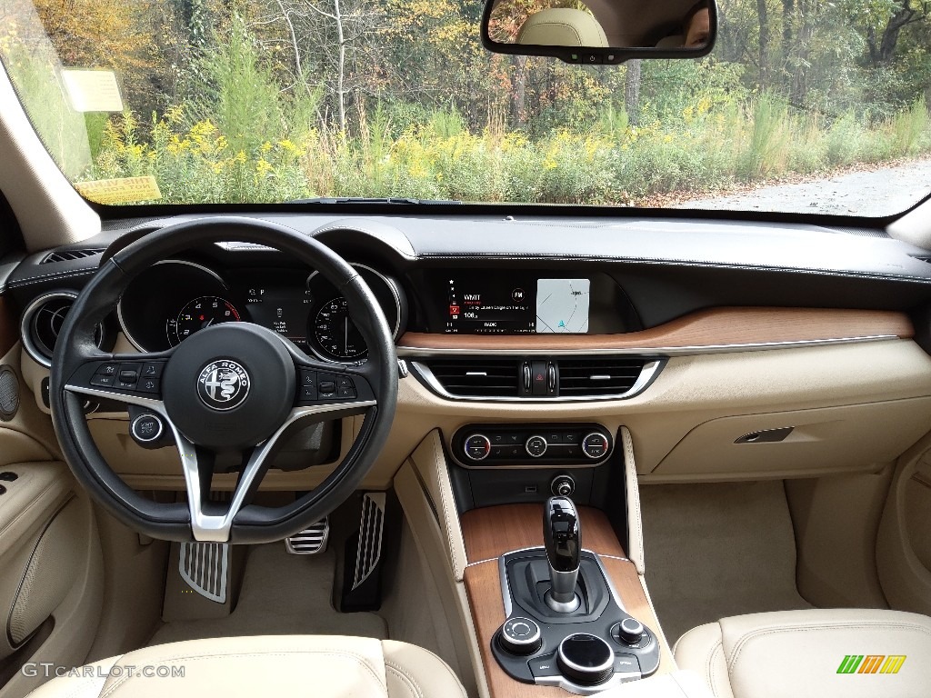 2018 Alfa Romeo Stelvio Ti AWD Crema Dashboard Photo #143190060