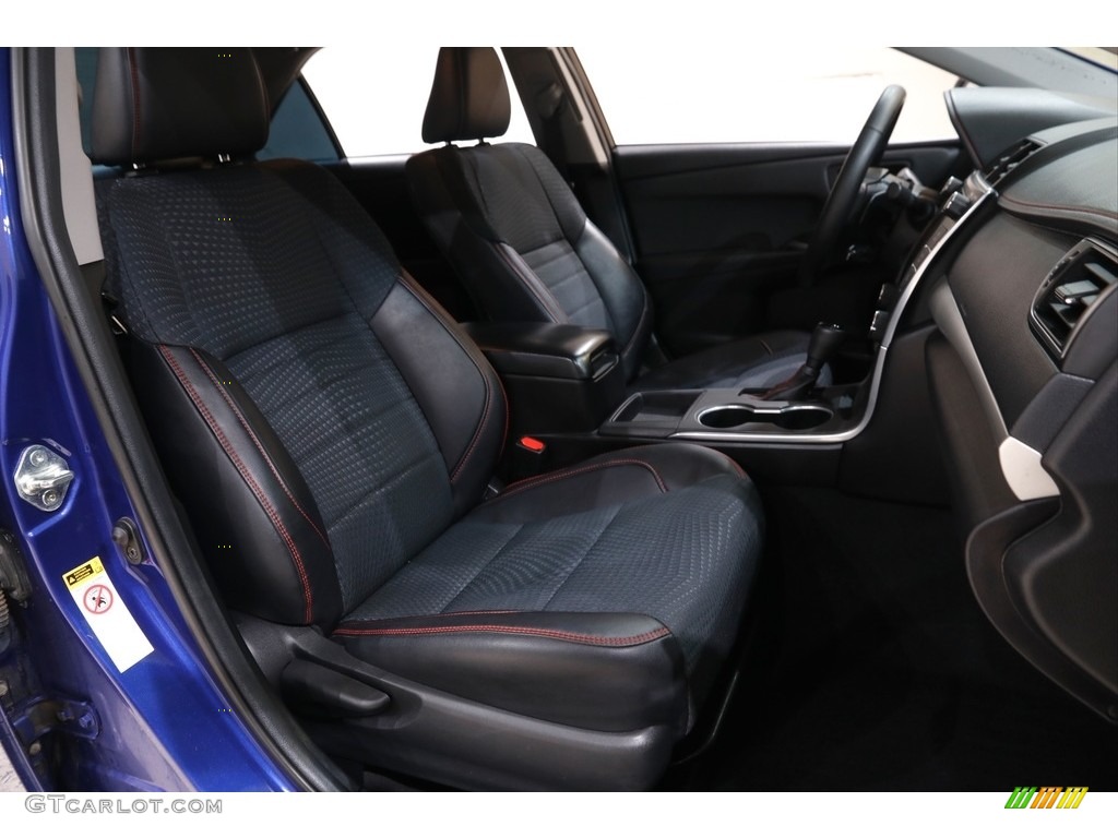 2015 Camry SE - Blue Crush Metallic / Black photo #14