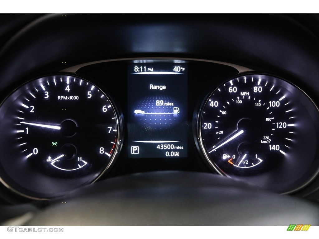 2016 Nissan Rogue SV AWD Gauges Photos