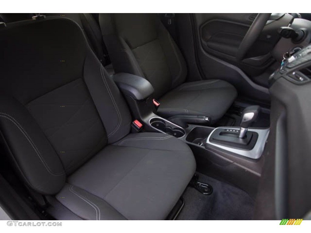 2019 Fiesta SE Hatchback - Ingot Silver / Charcoal Black photo #23