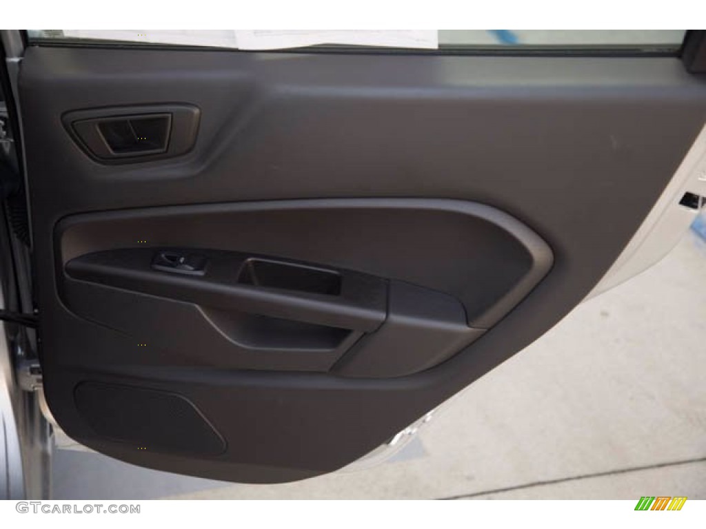2019 Fiesta SE Hatchback - Ingot Silver / Charcoal Black photo #30