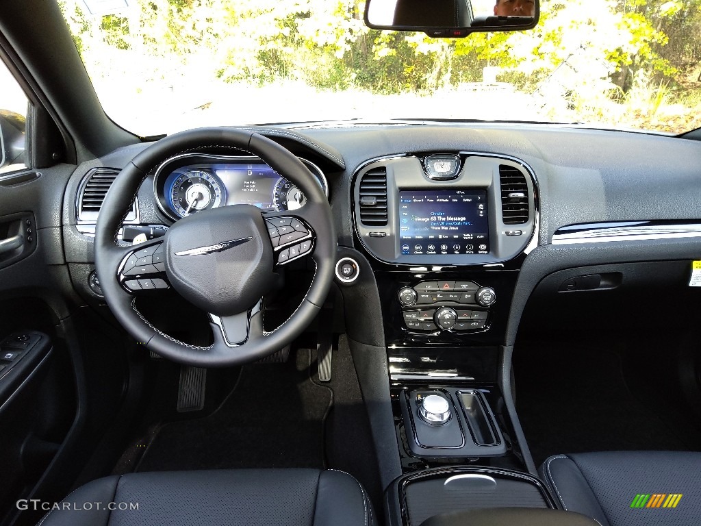 2021 Chrysler 300 S Black Dashboard Photo #143193961
