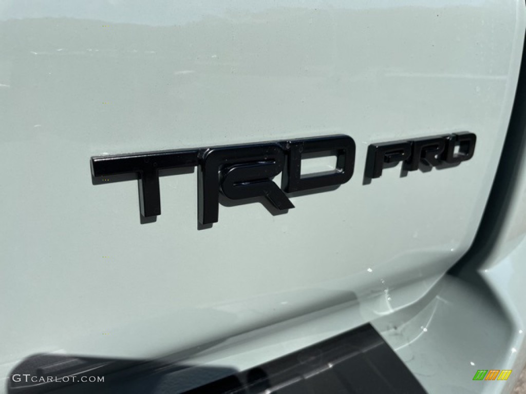 2021 Toyota 4Runner TRD Pro 4x4 Marks and Logos Photos