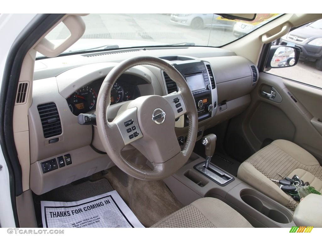 Beige Interior 2017 Nissan Frontier SV King Cab 4x4 Photo #143198517