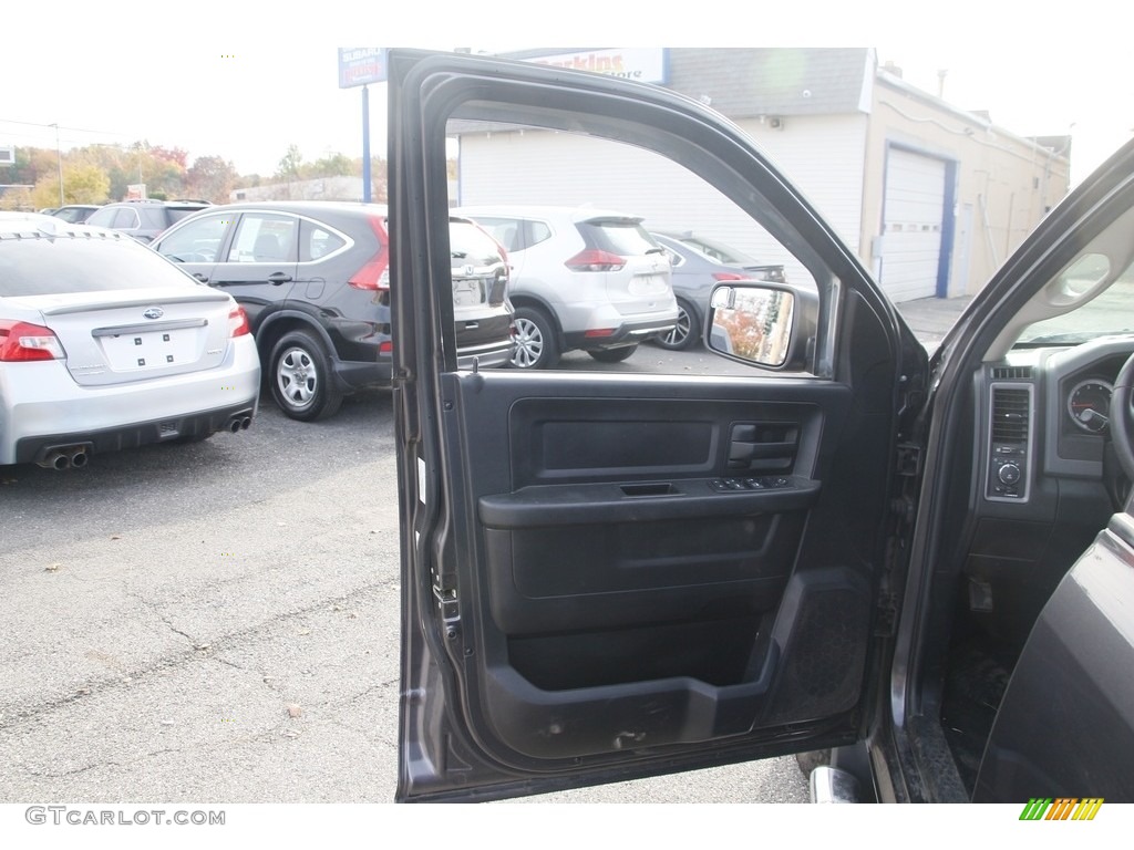 2014 1500 Express Crew Cab 4x4 - Mineral Gray Metallic / Black/Diesel Gray photo #9