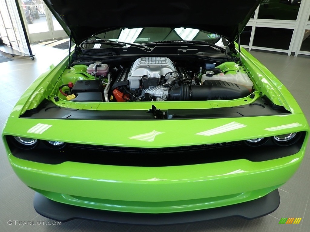 2015 Challenger SRT Hellcat - Sublime Green Pearl / Black photo #11