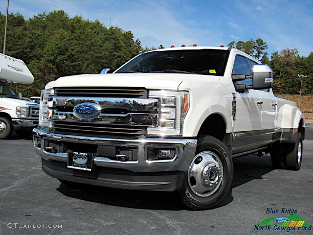 2019 F350 Super Duty King Ranch Crew Cab 4x4 - White Platinum / King Ranch Java photo #1