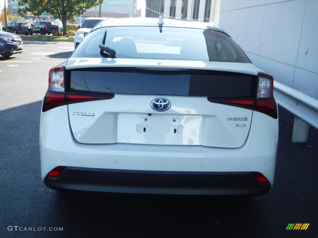2020 Prius L Eco - Super White / Black photo #8