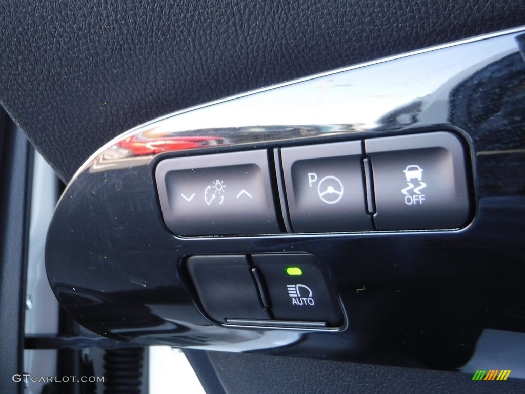 2020 Prius L Eco - Super White / Black photo #15