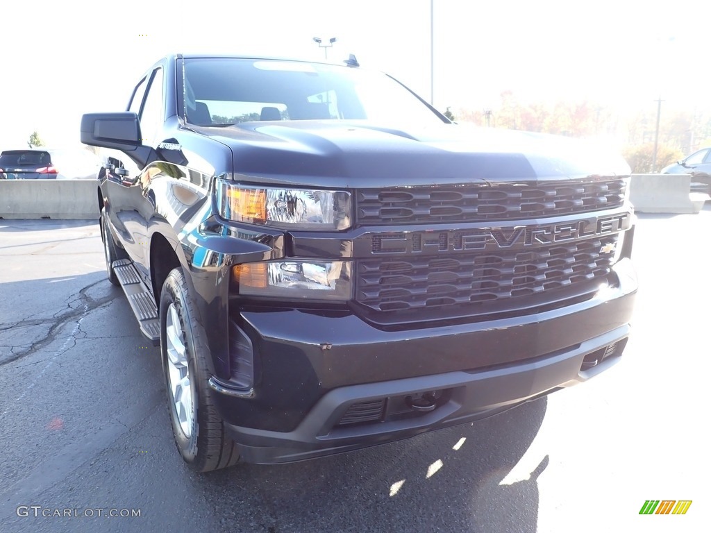 2019 Silverado 1500 Custom Crew Cab 4WD - Black / Jet Black photo #11