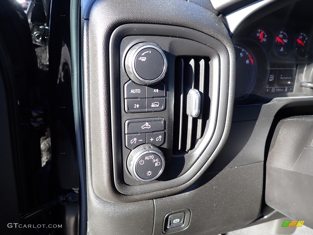 2019 Silverado 1500 Custom Crew Cab 4WD - Black / Jet Black photo #24