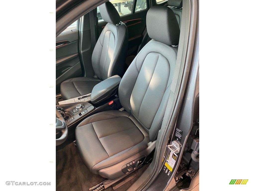 2021 X1 xDrive28i - Mineral Gray Metallic / Black photo #4