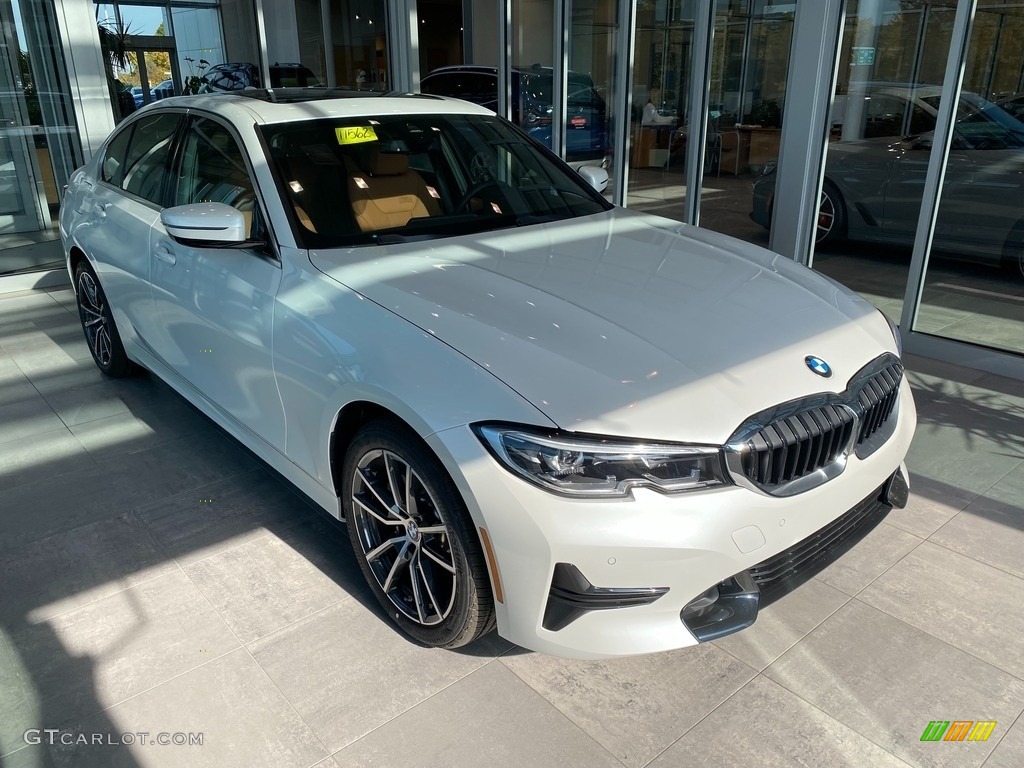2022 3 Series 330i xDrive Sedan - Mineral White Metallic / Cognac photo #1