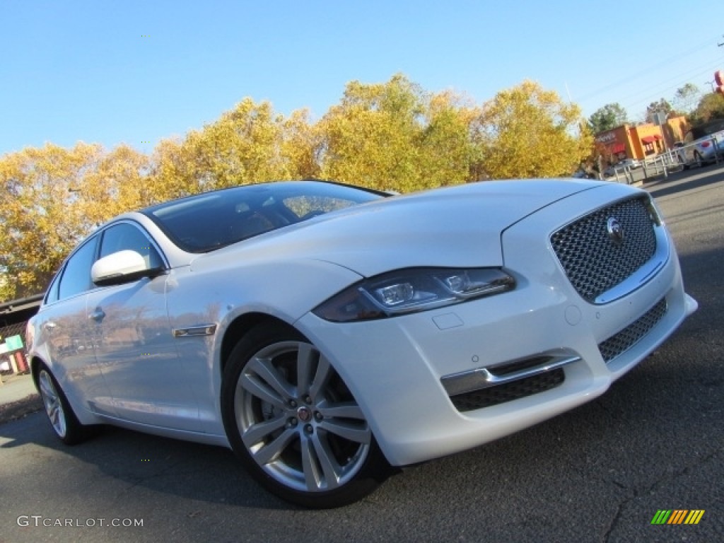 2016 XJ L 3.0 AWD - Polaris White / Cashew/Truffle photo #1