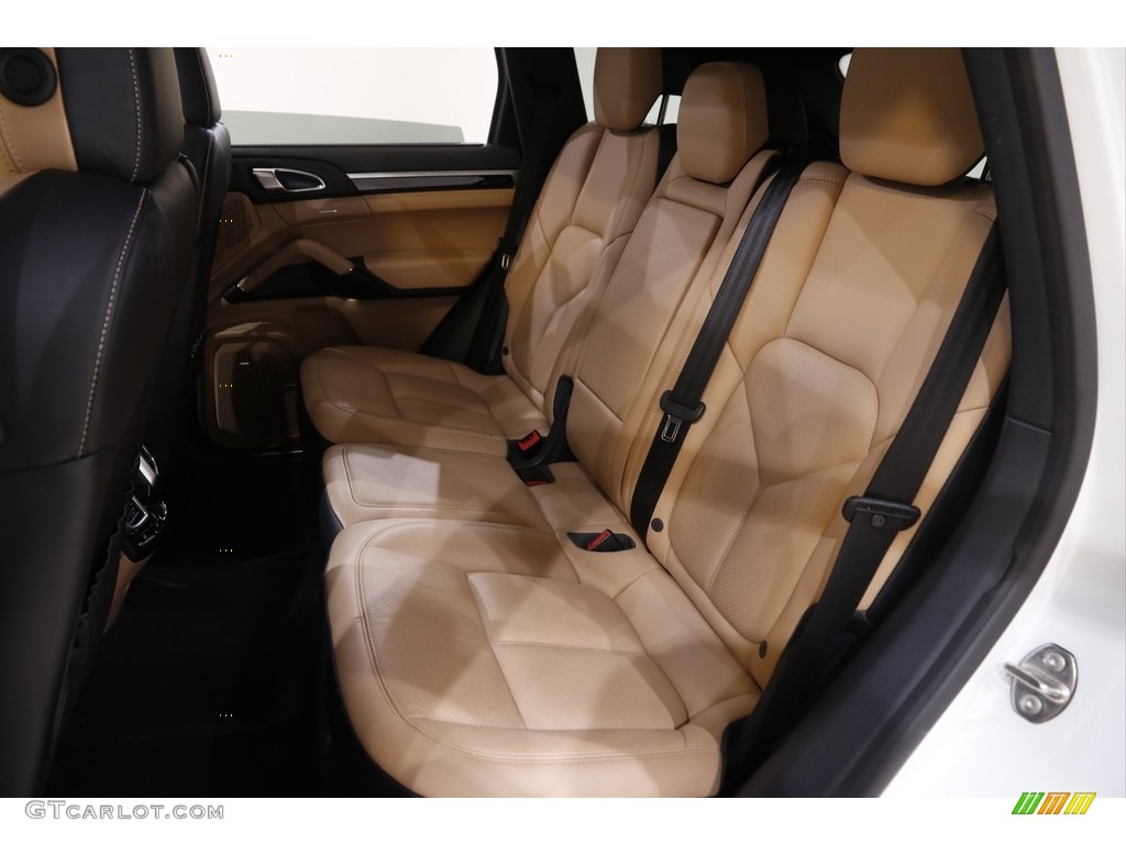 2016 Cayenne S E-Hybrid - White / Black/Luxor Beige photo #21