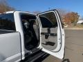 Oxford White - F350 Super Duty XLT Crew Cab 4x4 Photo No. 22