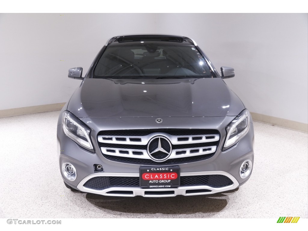 2018 GLA 250 4Matic - Mountain Grey Metallic / Black photo #2