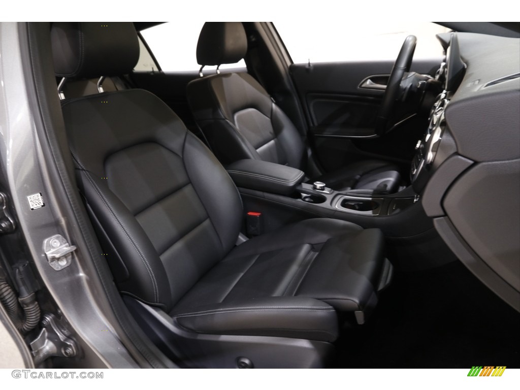2018 GLA 250 4Matic - Mountain Grey Metallic / Black photo #17