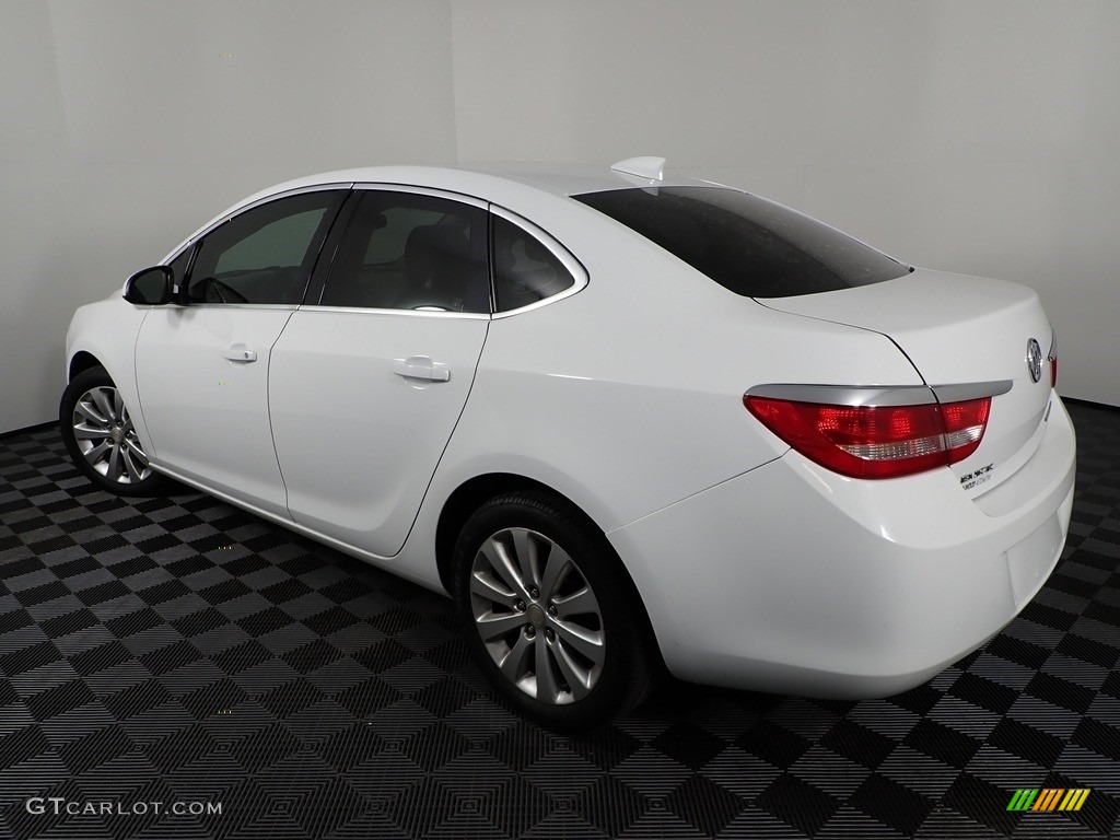 2015 Verano  - Summit White / Cashmere photo #7