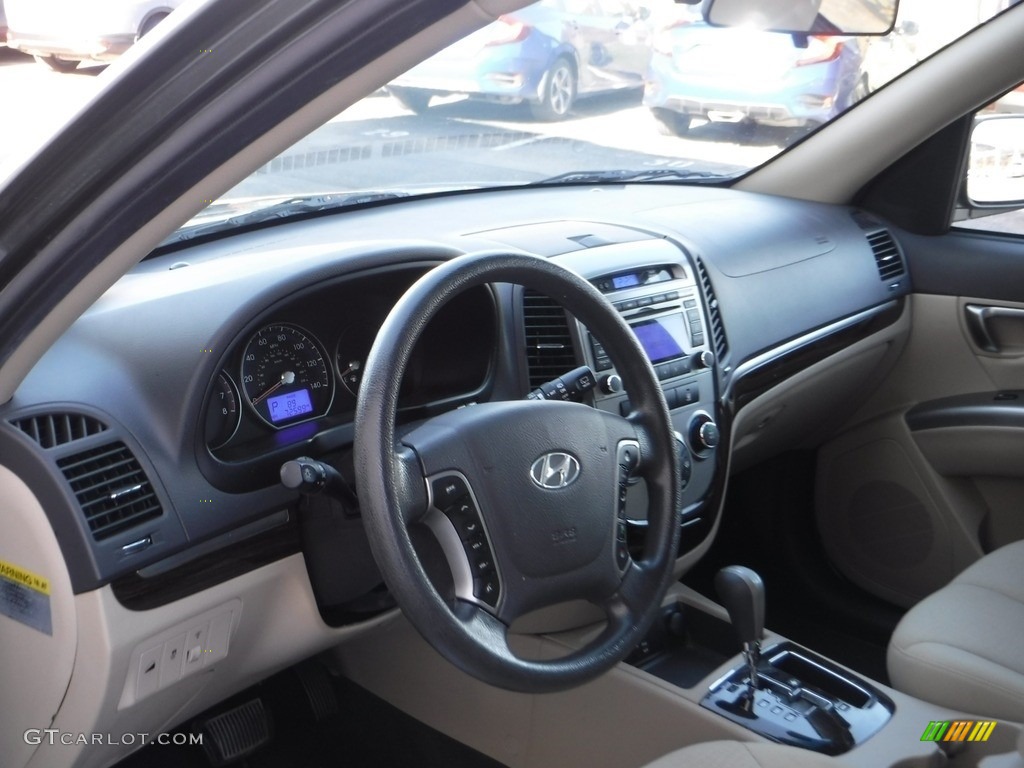 2012 Santa Fe GLS - Black Forest Green / Beige photo #11