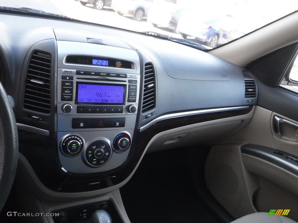 2012 Santa Fe GLS - Black Forest Green / Beige photo #15