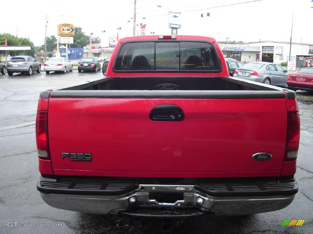 2000 F350 Super Duty XLT Extended Cab - Red / Medium Graphite photo #4