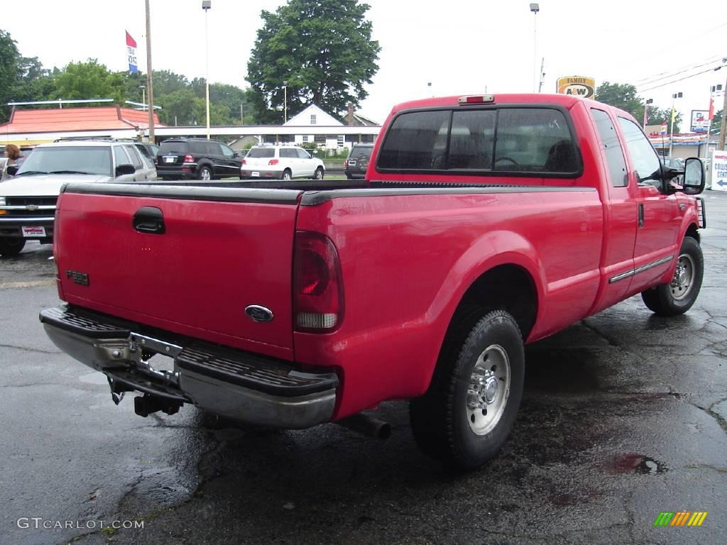 2000 F350 Super Duty XLT Extended Cab - Red / Medium Graphite photo #5