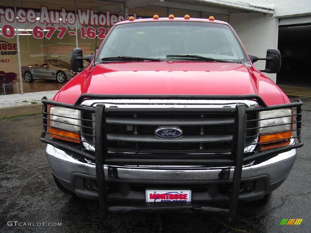 2000 F350 Super Duty XLT Extended Cab - Red / Medium Graphite photo #8