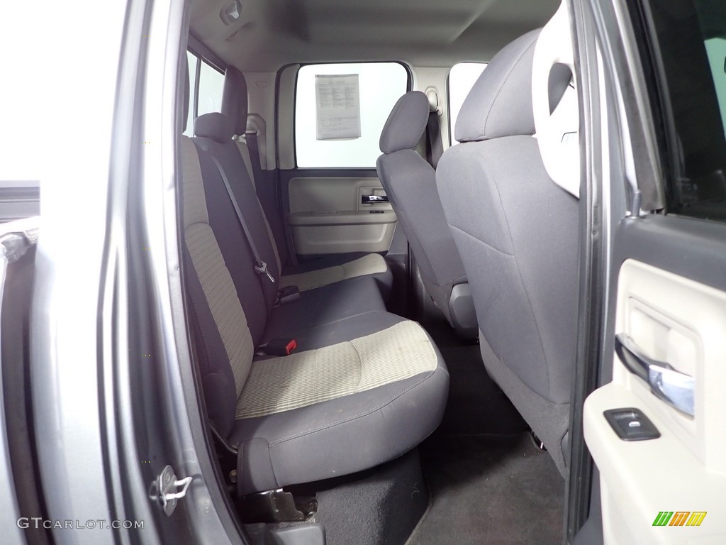 2011 Ram 1500 SLT Quad Cab 4x4 - Mineral Gray Metallic / Dark Slate Gray/Medium Graystone photo #31