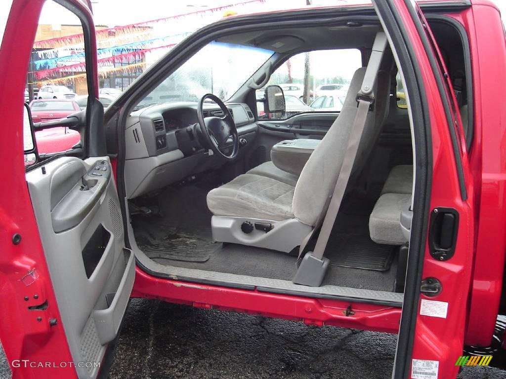2000 F350 Super Duty XLT Extended Cab - Red / Medium Graphite photo #23