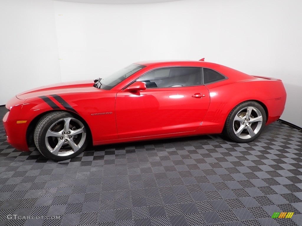 2013 Camaro LT Coupe - Victory Red / Gray photo #9