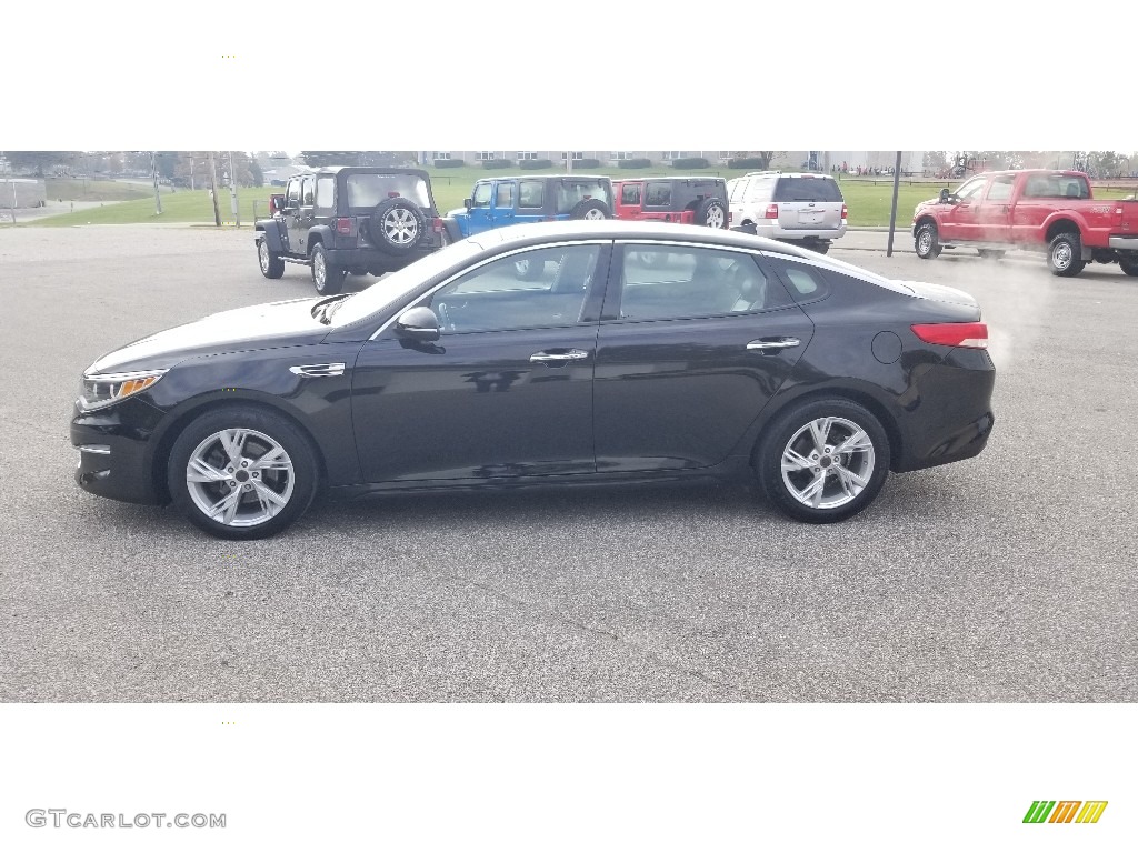 2016 Optima EX - Ebony Black / Black photo #11