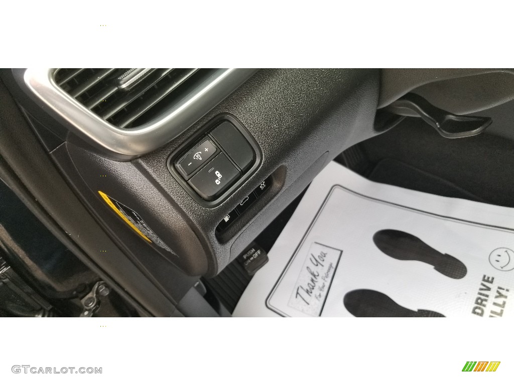 2016 Optima EX - Ebony Black / Black photo #13