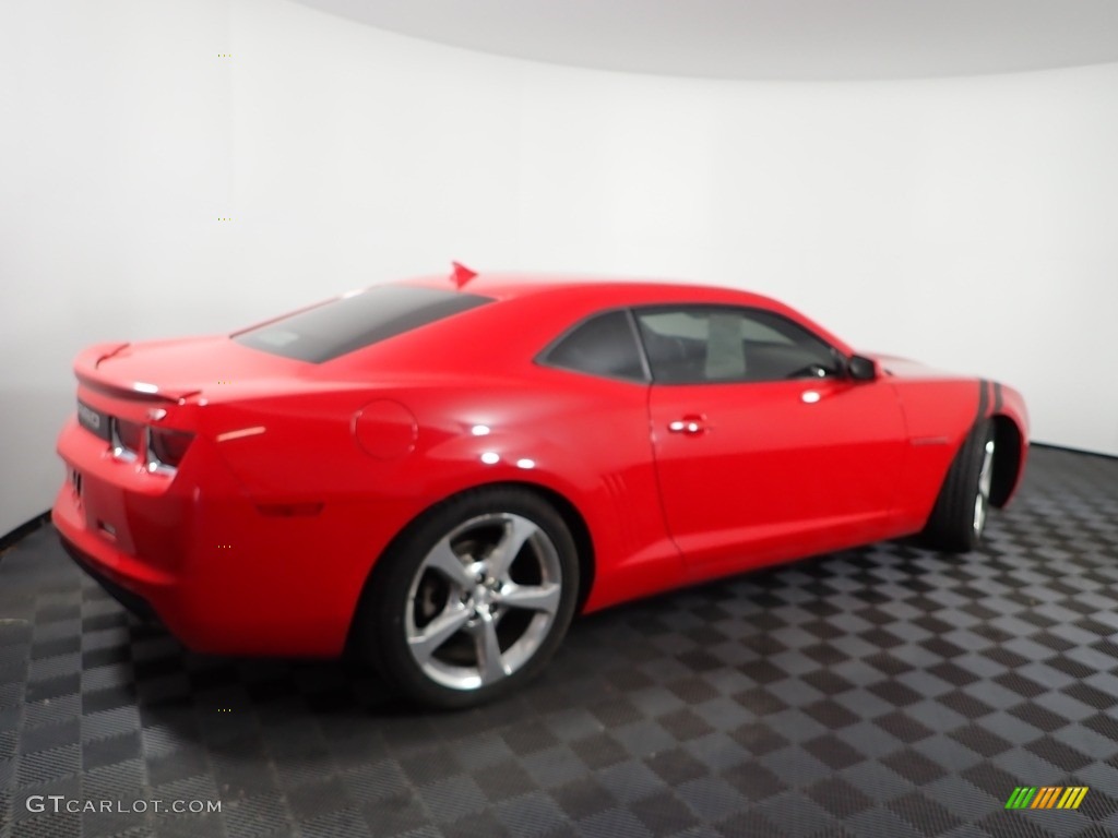 2013 Camaro LT Coupe - Victory Red / Gray photo #14