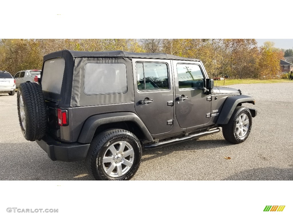 2016 Wrangler Unlimited Sport 4x4 - Rhino / Black photo #3