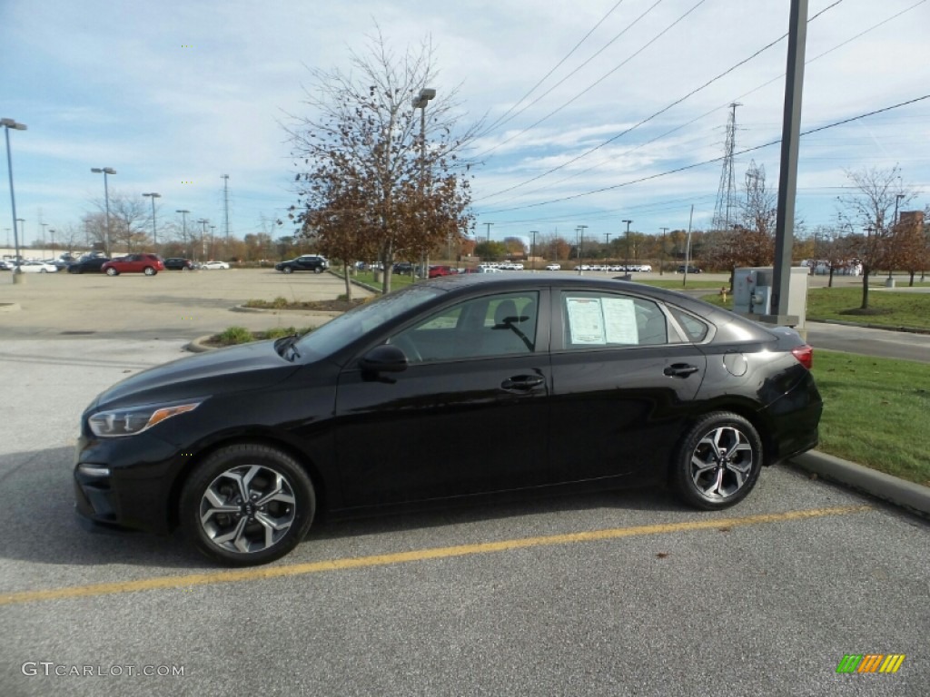 2019 Forte LXS - Aurora Black Pearl / Black photo #2