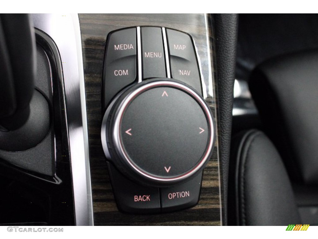 2020 5 Series 530i Sedan - Jet Black / Black photo #23