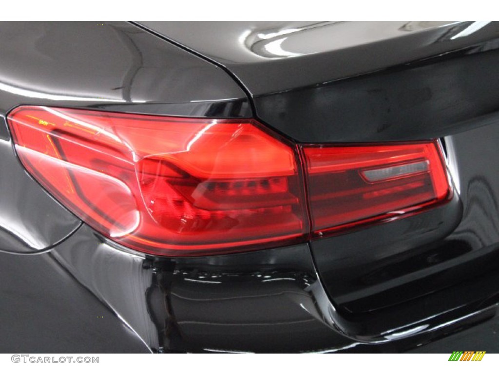 2020 5 Series 530i Sedan - Jet Black / Black photo #34