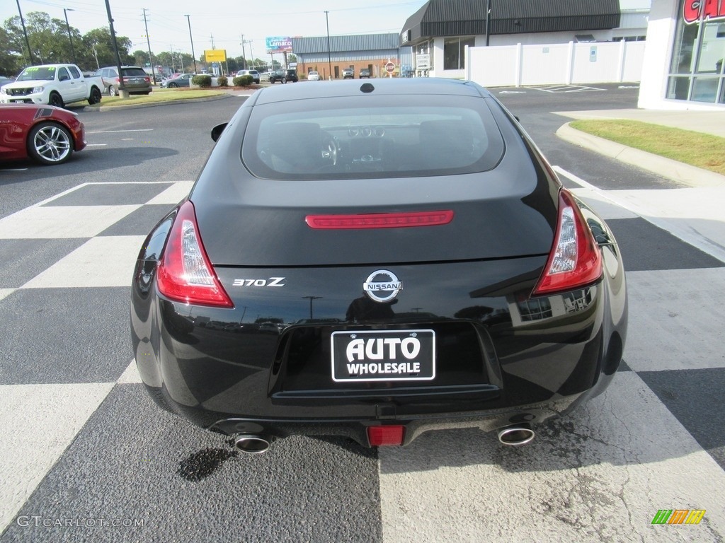 2018 370Z Touring Coupe - Magnetic Black / Black photo #4