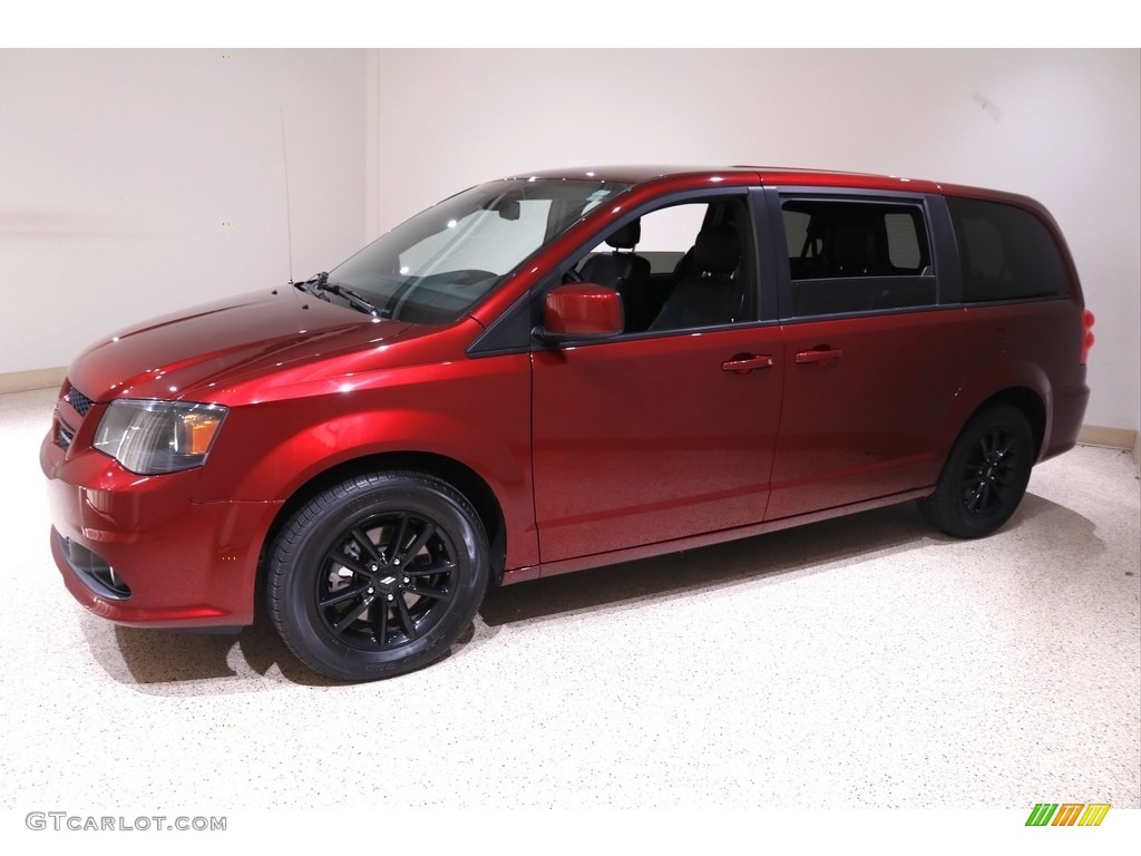 2020 Dodge Grand Caravan GT Exterior Photos