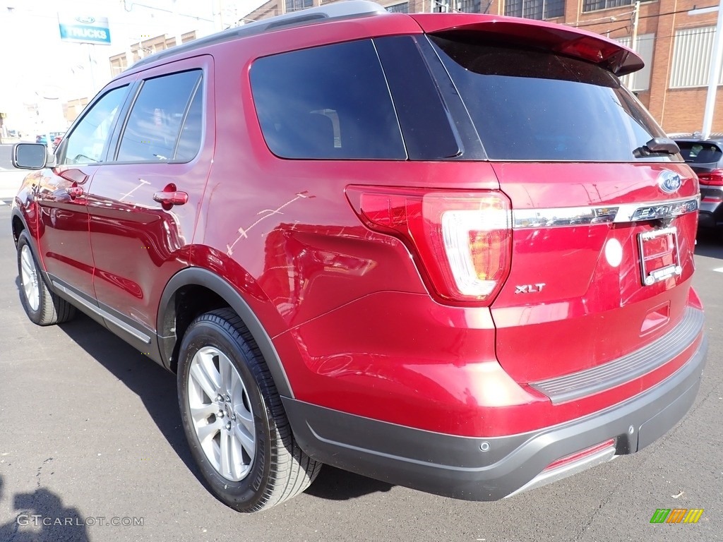 2019 Explorer XLT 4WD - Ruby Red / Medium Black photo #4